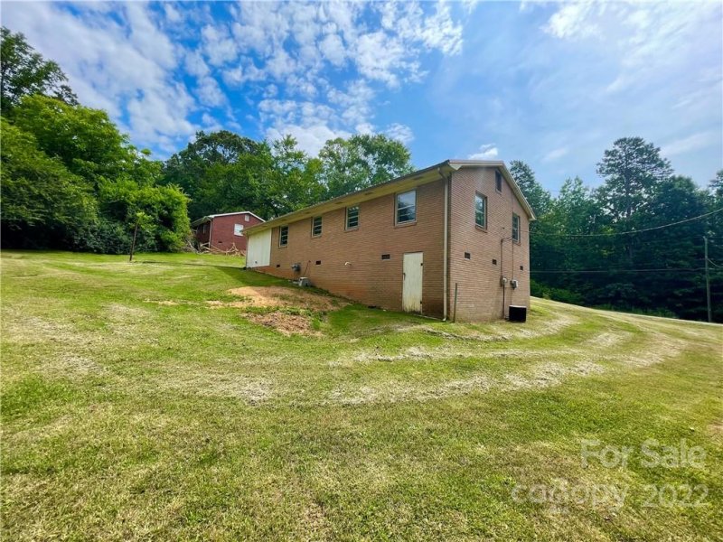 Property image 5 at 2116 Fallsdale Drive, Gastonia, NC 28052