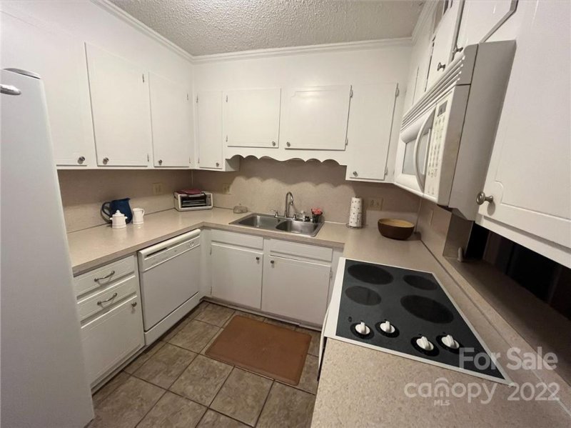 Property image 4 at 140 Lake Concord Road, Concord, NC 28025