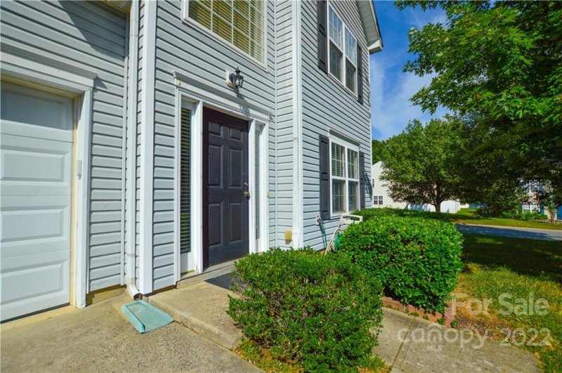 Property image 3 at 1402 Cherith Court, Concord, NC 28027