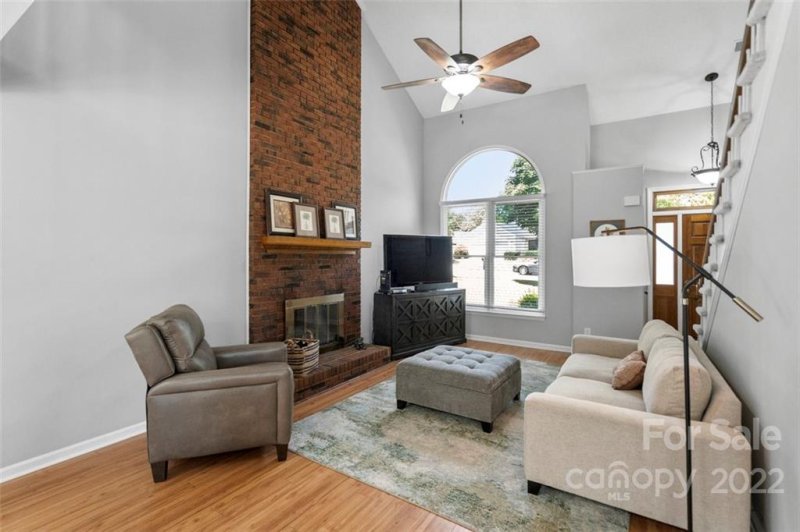 Property image 4 at 14212 Carriage Lake Drive, Charlotte, NC 28273