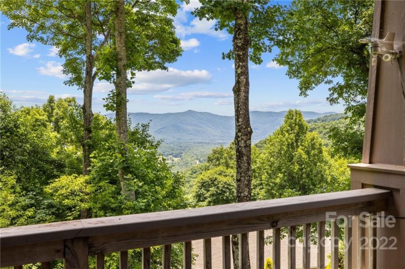 Property image 2 at 5 Wedgewood Terrace, Black Mountain, NC 28711