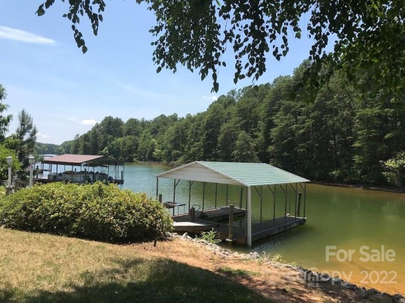 Property image 4 at 9245 Belle Pines Court, Sherrills Ford, NC 28673