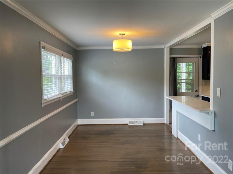 Property image 4 at 2221 Amesbury Avenue, Charlotte, NC 28205