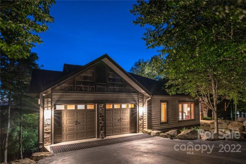 Property image 5 at 114 Raven Road, Beech Mountain, NC 28604