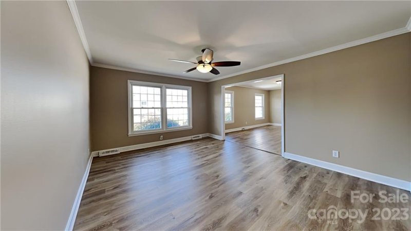 Property image 3 at 1209 Castlegate Drive, Gastonia, NC 28054