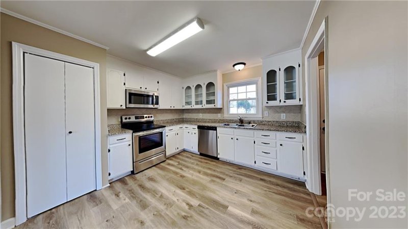 Property image 4 at 1209 Castlegate Drive, Gastonia, NC 28054