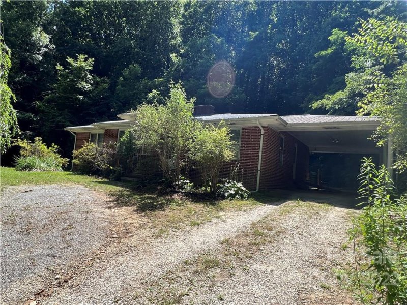 Property image 2 at 2419 Greater Druid Hills Boulevard, Hendersonville, NC 28791