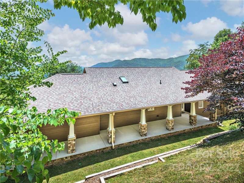 Property image 4 at 51 Masterview Lane, Waynesville, NC 28786