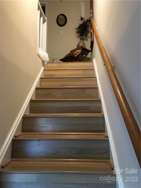 Property image 3 at 1119 Surry Lane, Gastonia, NC 28054