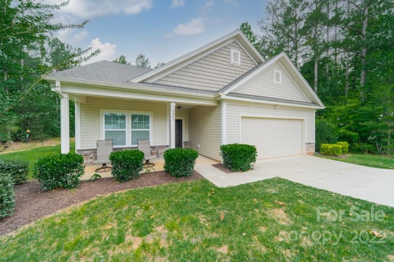 Property image 2 at 8003 Mossy Rock Road, Waxhaw, NC 28173