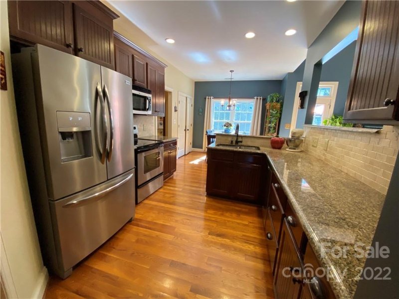 Property image 2 at 212 Donsdale Drive, Statesville, NC 28625