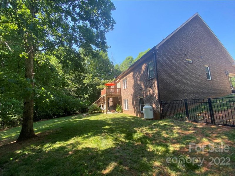 Property image 4 at 212 Donsdale Drive, Statesville, NC 28625