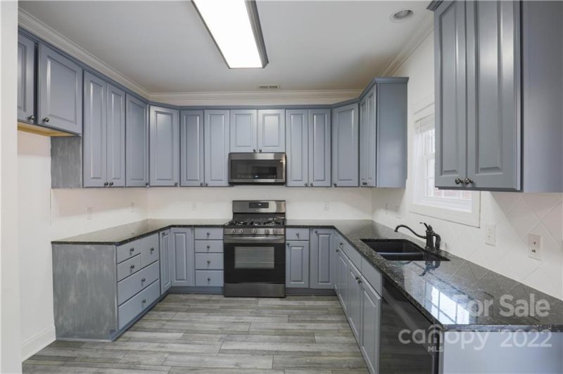 Property image 2 at 314 Liverpool Road, Rock Hill, SC 29730