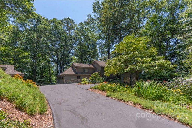 Property image 3 at 1044 Laurel Ridge Drive, Waynesville, NC 28786
