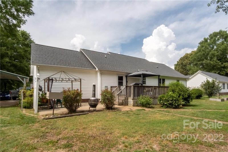 Property image 4 at 731 Pinehaven Circle, Clover, SC 29710