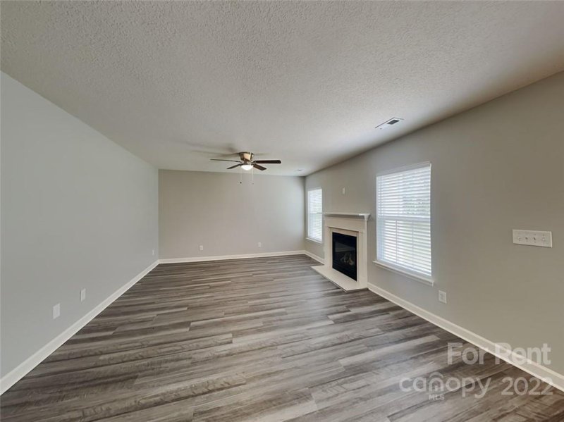 Property image 3 at 1418 Key Ridge Court, Charlotte, NC 28216