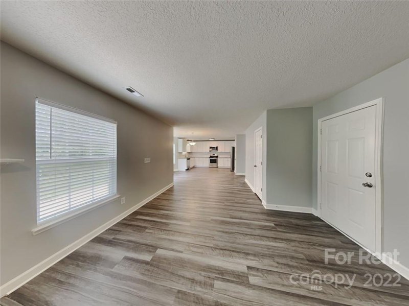 Property image 4 at 1418 Key Ridge Court, Charlotte, NC 28216