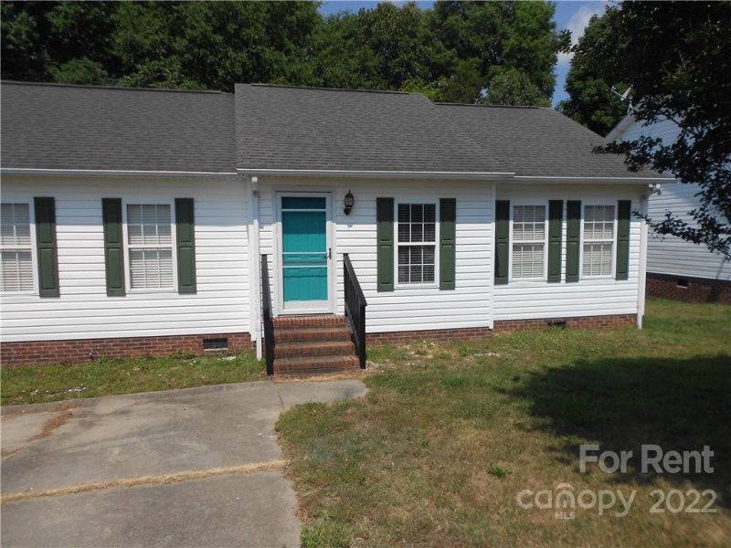 Property image 3 at 5111 Daffodil Lane, Concord, NC 28025