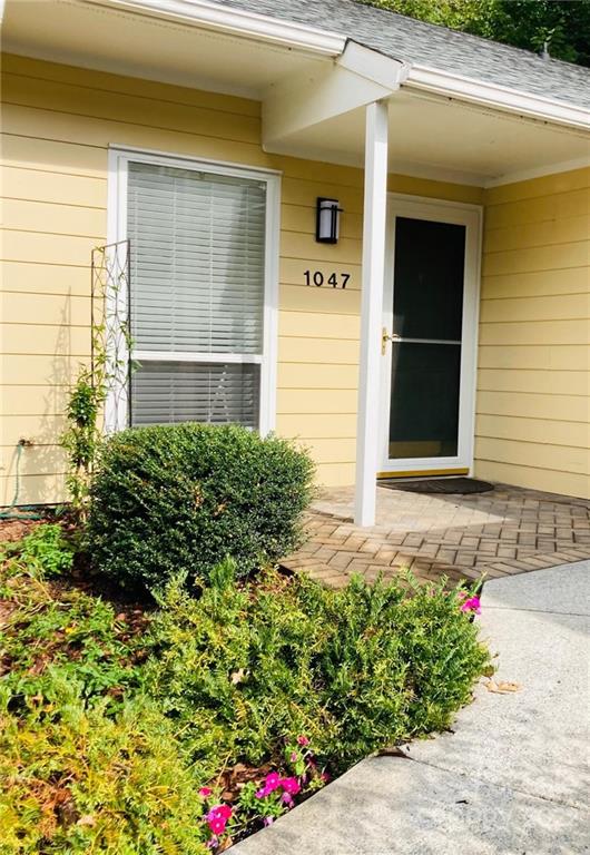 Property image 4 at 1047 Sardis Cove Drive, Charlotte, NC 28270