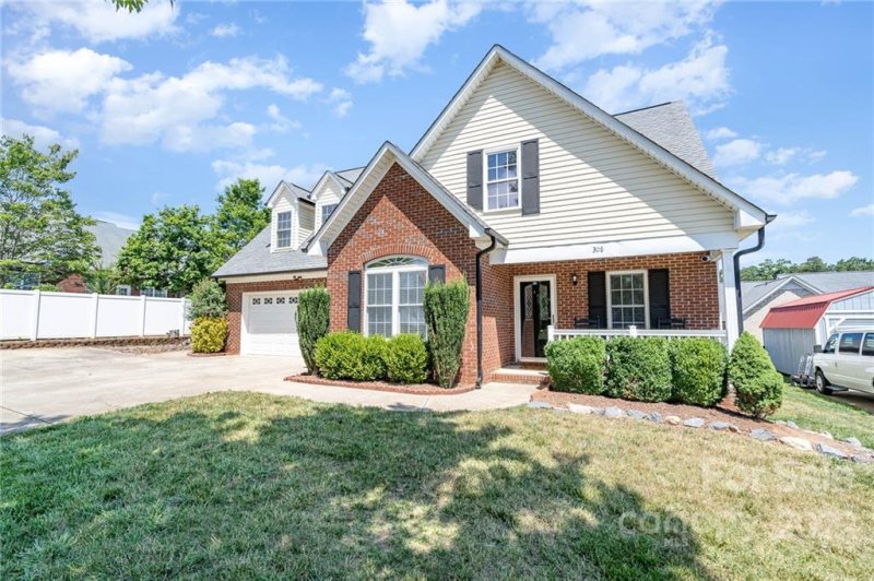 Property image 2 at 308 Wendover Drive, Locust, NC 28097