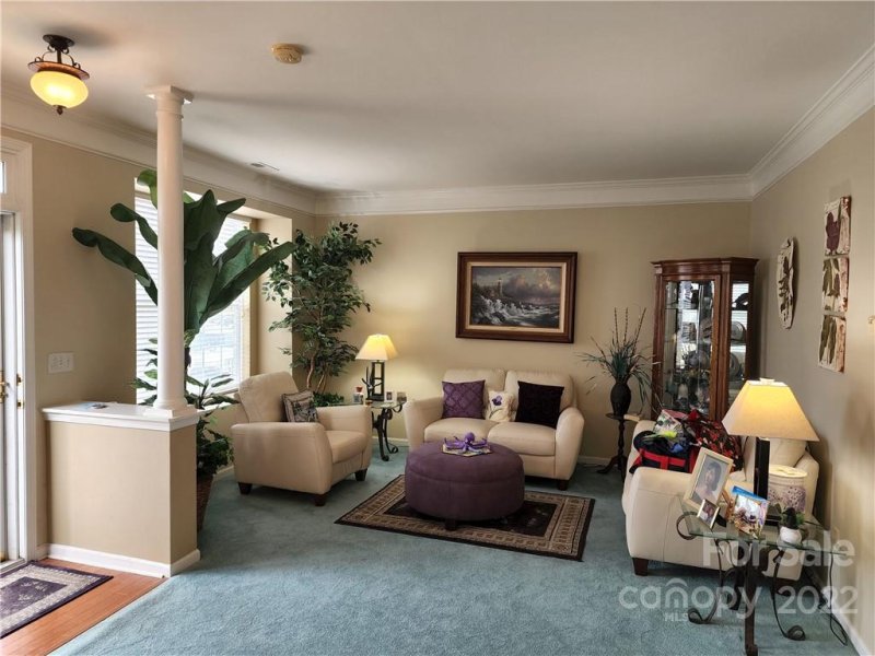 Property image 4 at 7527 Bluff Point Lane, Denver, NC 28037