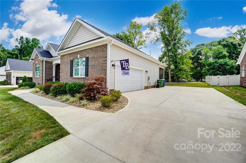 Property image 3 at 145 Moses Rhyne Drive, Mount Holly, NC 28120