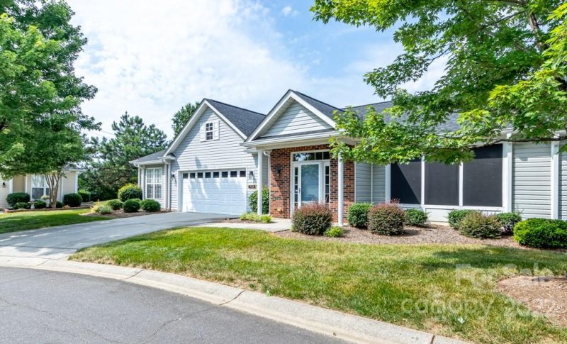 Property image 2 at 9130 Duckhorn Drive, Charlotte, NC 28277