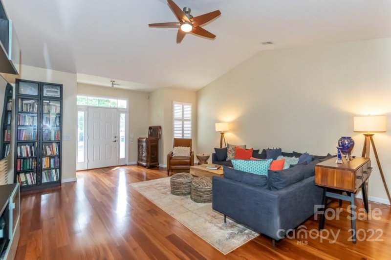 Property image 5 at 9130 Duckhorn Drive, Charlotte, NC 28277