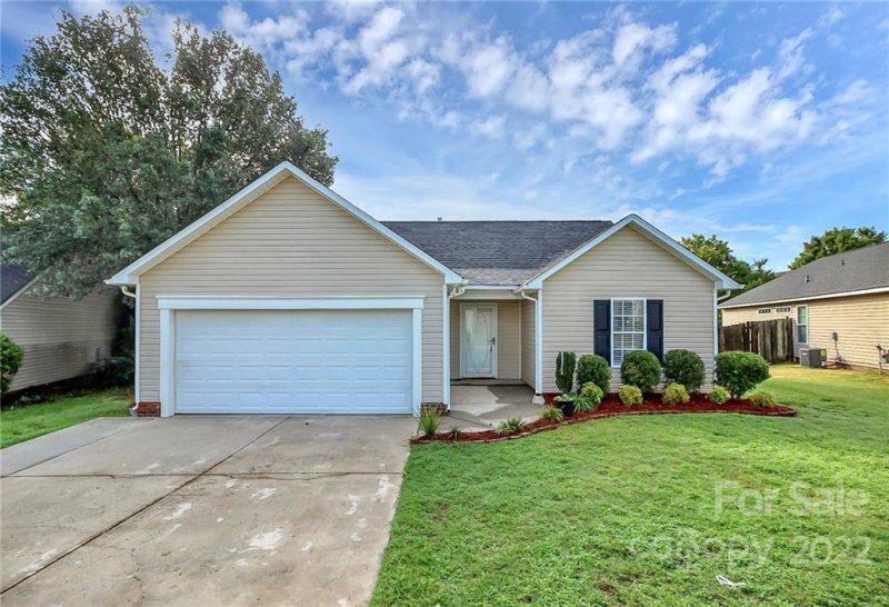 4621 Hampton Chase Drive