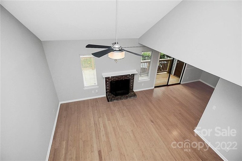 Property image 3 at 6612 Point Comfort Lane, Charlotte, NC 28226