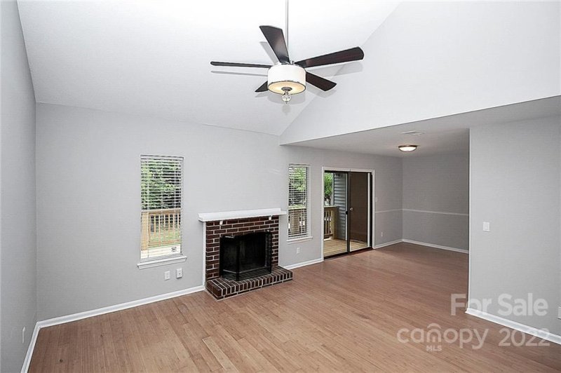 Property image 4 at 6612 Point Comfort Lane, Charlotte, NC 28226