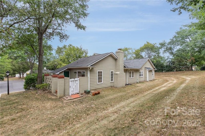 Property image 3 at 2729 New Hamlin Way, Charlotte, NC 28210