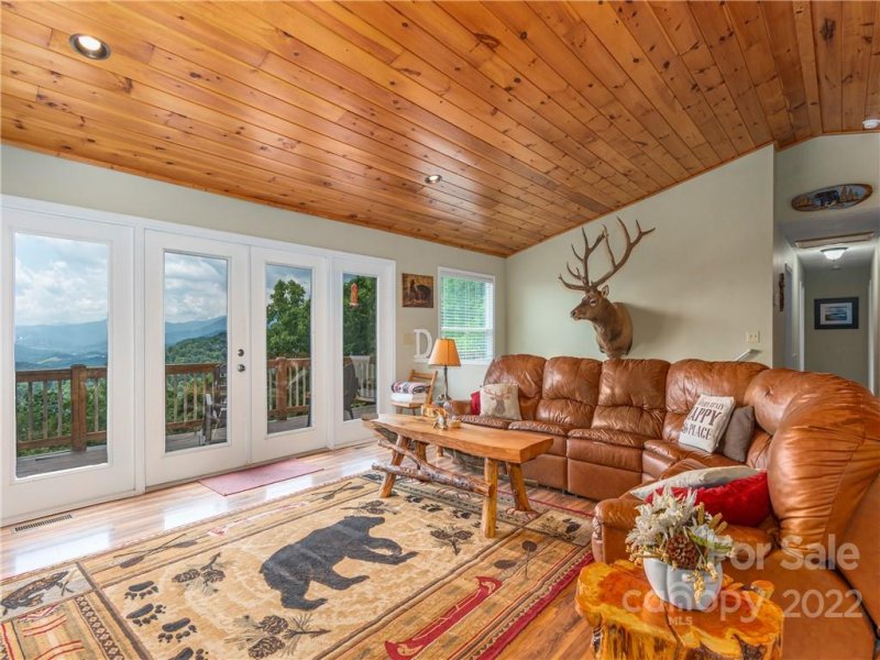 Property image 5 at 206 Cherry Berry Drive, Waynesville, NC 28785