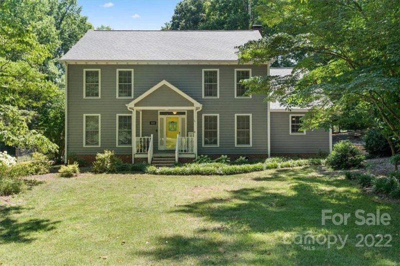 Property image 3 at 1602 Fairway Drive, Newton, NC 28658