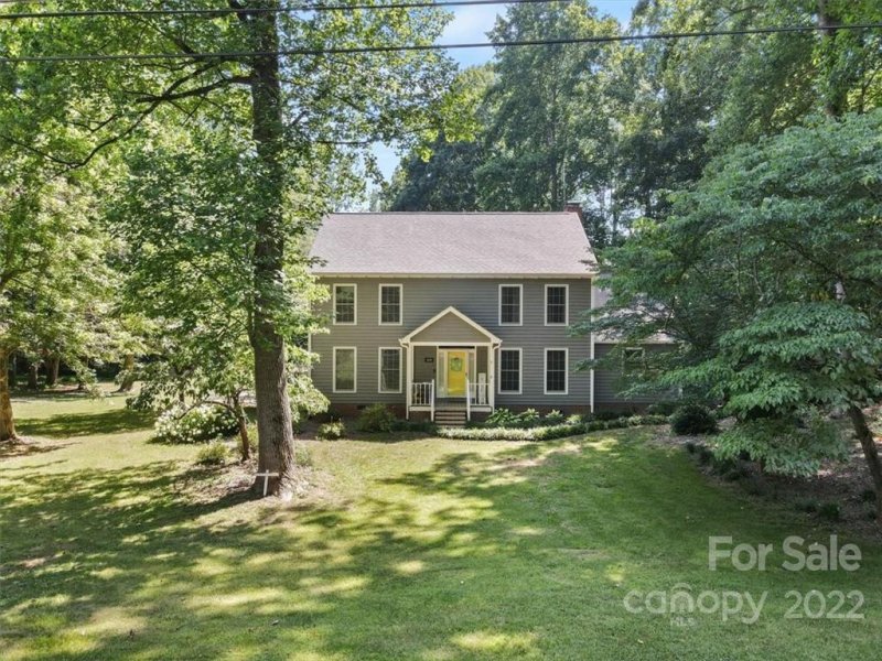 Property image 4 at 1602 Fairway Drive, Newton, NC 28658