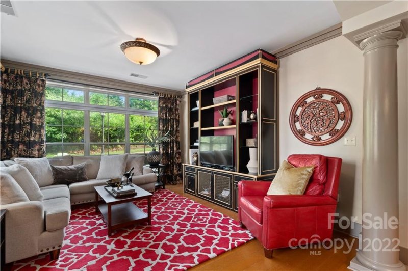 Property image 4 at 5 Farleigh Street, Asheville, NC 28803