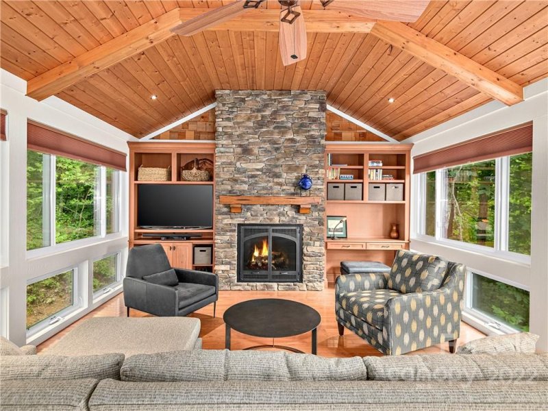 Property image 4 at 90 Hickory Forest Road, Fairview, NC 28730