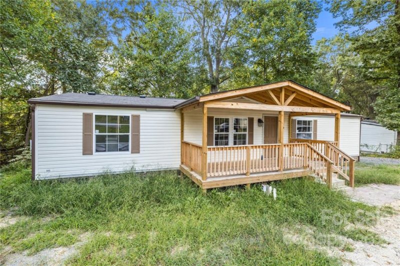 Property image 3 at 5028 Morningwood Drive, Matthews, NC 28105