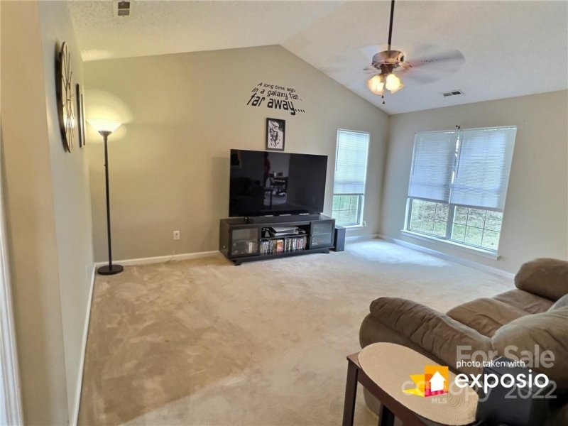 Property image 3 at 9245 Kimmel Lane, Charlotte, NC 28216