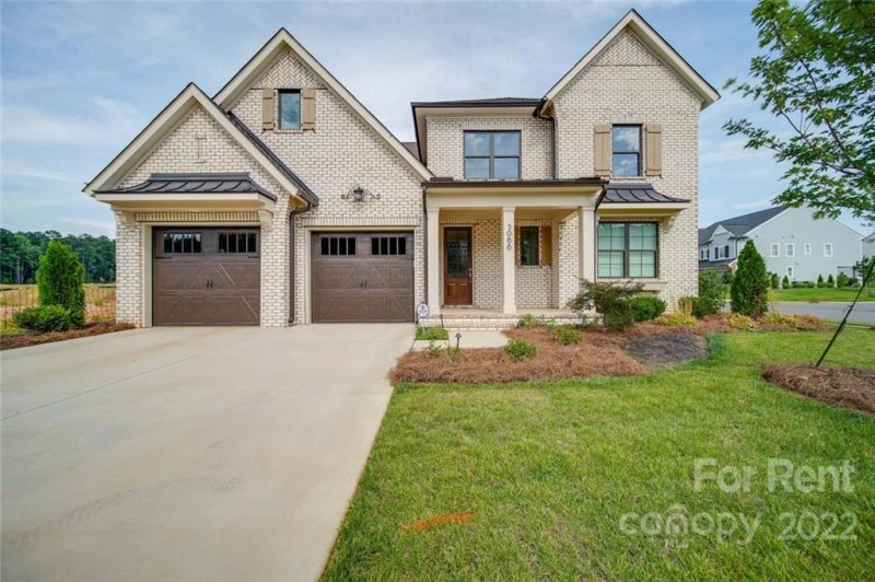 3066 Belden Drive