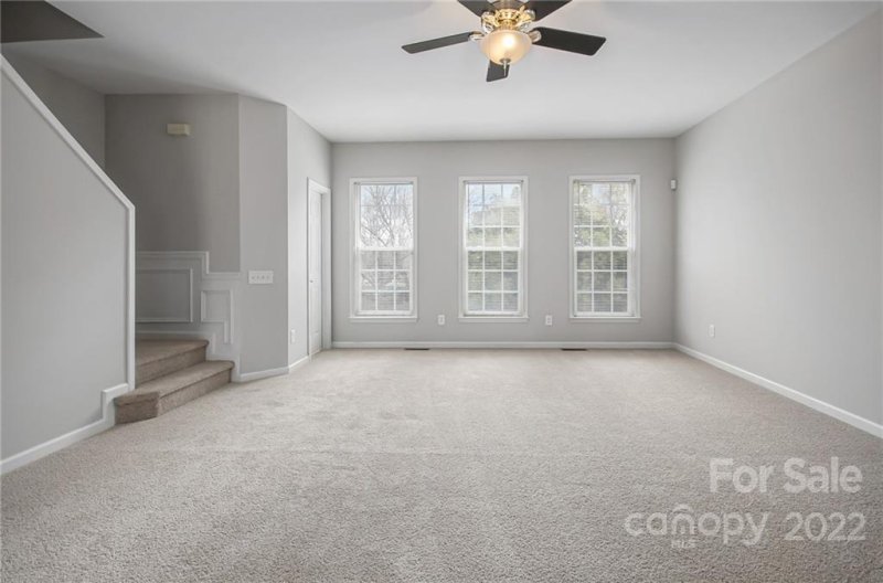 Property image 3 at 14158 Fitzroy Lane, Charlotte, NC 28277