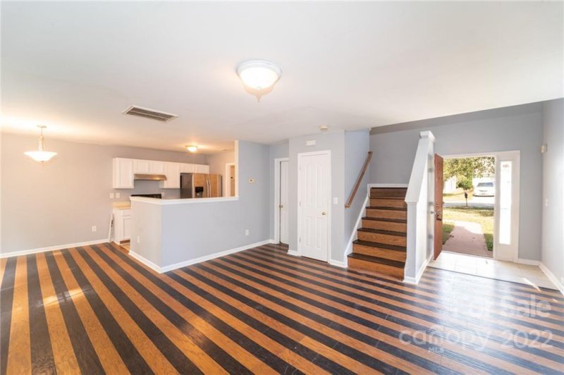 Property image 2 at 8400 Wallace Glen Drive, Charlotte, NC 28212