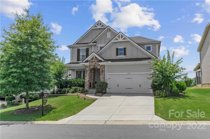 Property image 2 at 6046 Drave Lane, Fort Mill, SC 29715