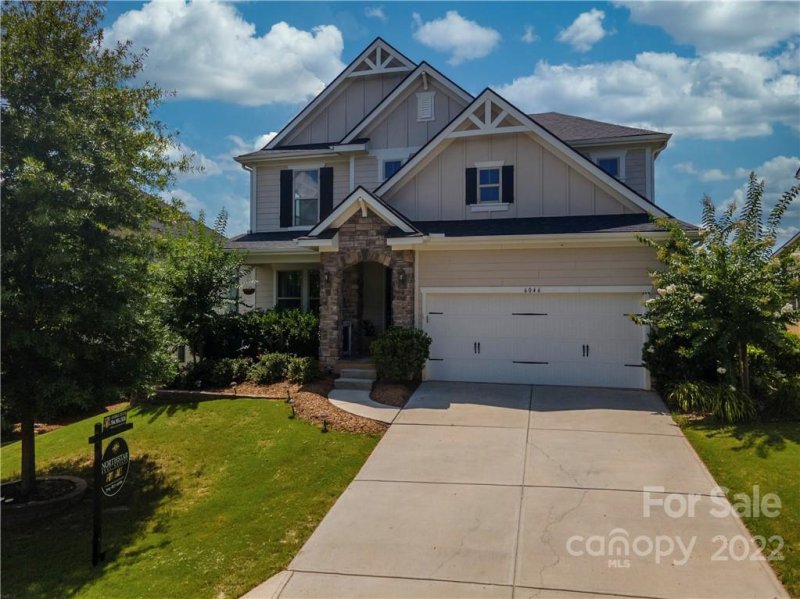 Property image 3 at 6046 Drave Lane, Fort Mill, SC 29715