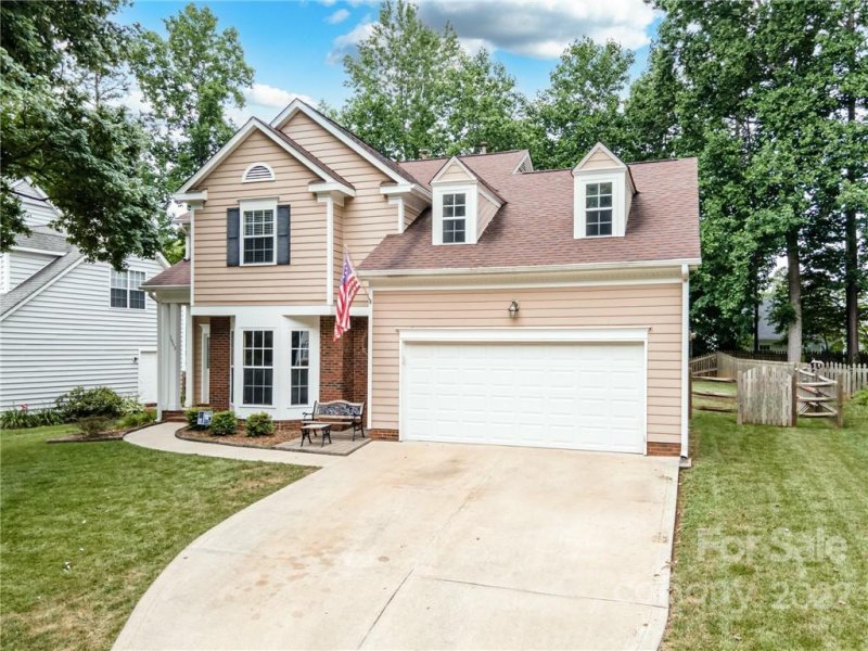 Property image 2 at 1663 Heather Glen Road, Kannapolis, NC 28081