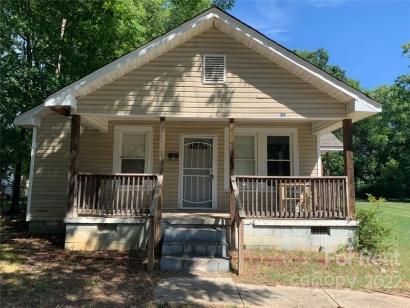 Property image 2 at 213 Harrison Street, Charlotte, NC 28208