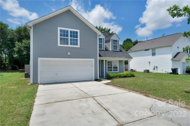Property image 3 at 565 Gentle Breeze Lane, Rock Hill, SC 29730