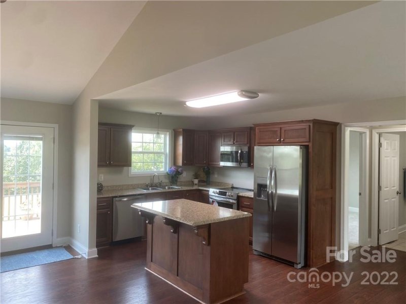 Property image 5 at 200 Stable Brook Lane, Taylorsville, NC 28681