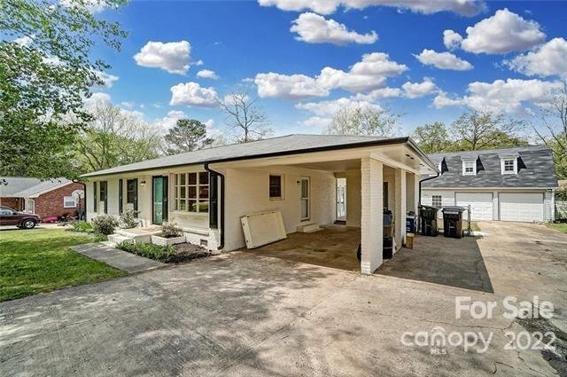 Property image 2 at 2037 Montclair Drive, Rock Hill, SC 29732