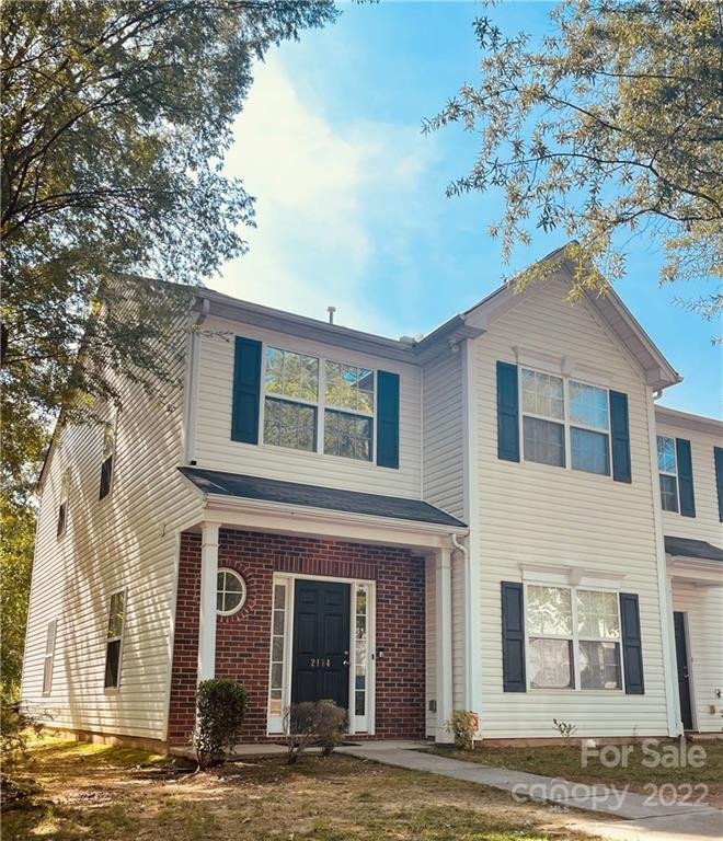 Property image 2 at 2184 Winthrop Chase Drive, Charlotte, NC 28212